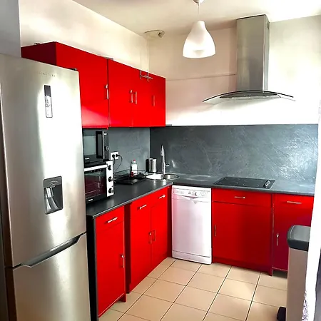 Apartment Entier Montespan - Parking Prive Evry-Gregy-sur-Yerre