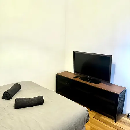 Entier Montespan - Parking Prive Apartment Evry-Gregy-sur-Yerre